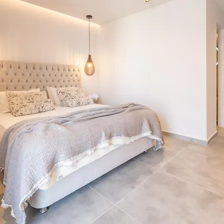 Апартаменты Panorama Seaside *