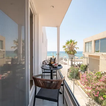 Panorama Seaside דירה